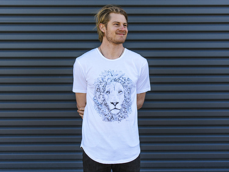 Lion - Men's T-Shirt