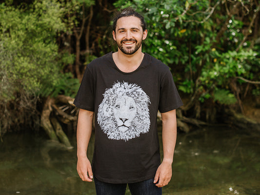OUTLET - Lion T-shirt - Men's T-shirt